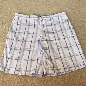Men’s golf shorts, Champions Tour, size 35 white and blue plaid